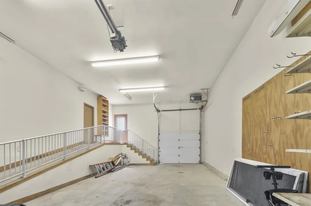 8885 W Isle Drive Elk Township MI 49644