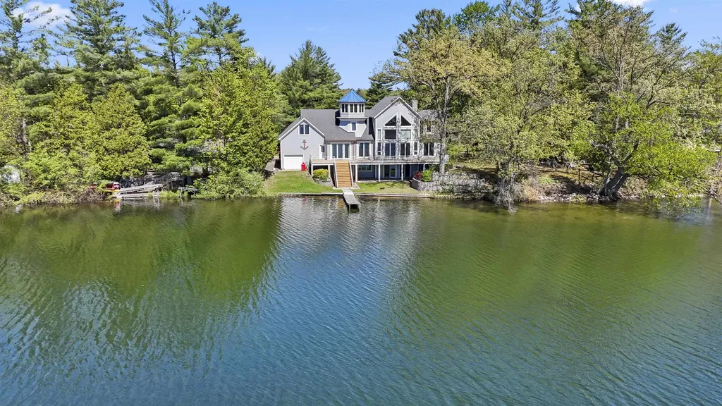 8885 W Isle Drive Elk Township MI 49644