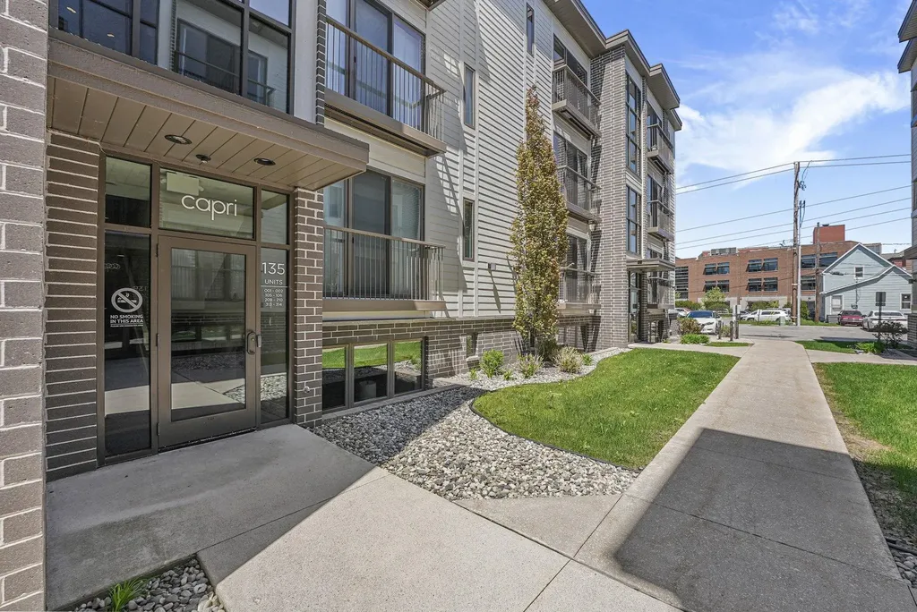 135 E Eighth Street Traverse City City MI 49684