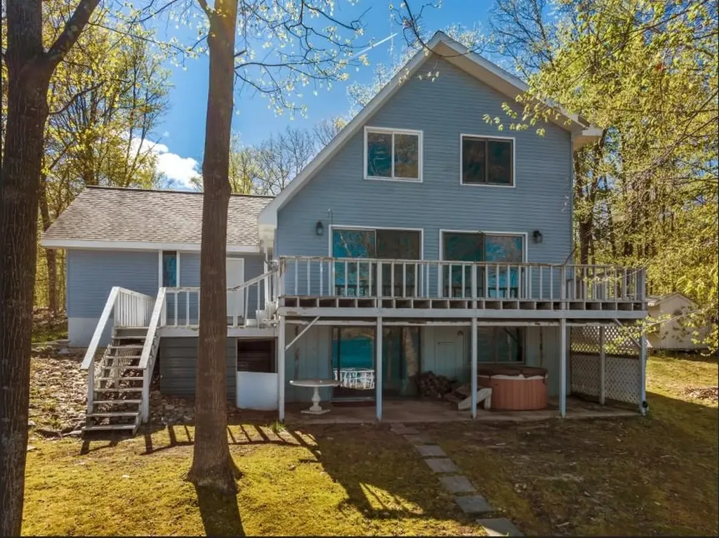 6826 Little Twin Lake Road NE Coldsprings Township MI 49659
