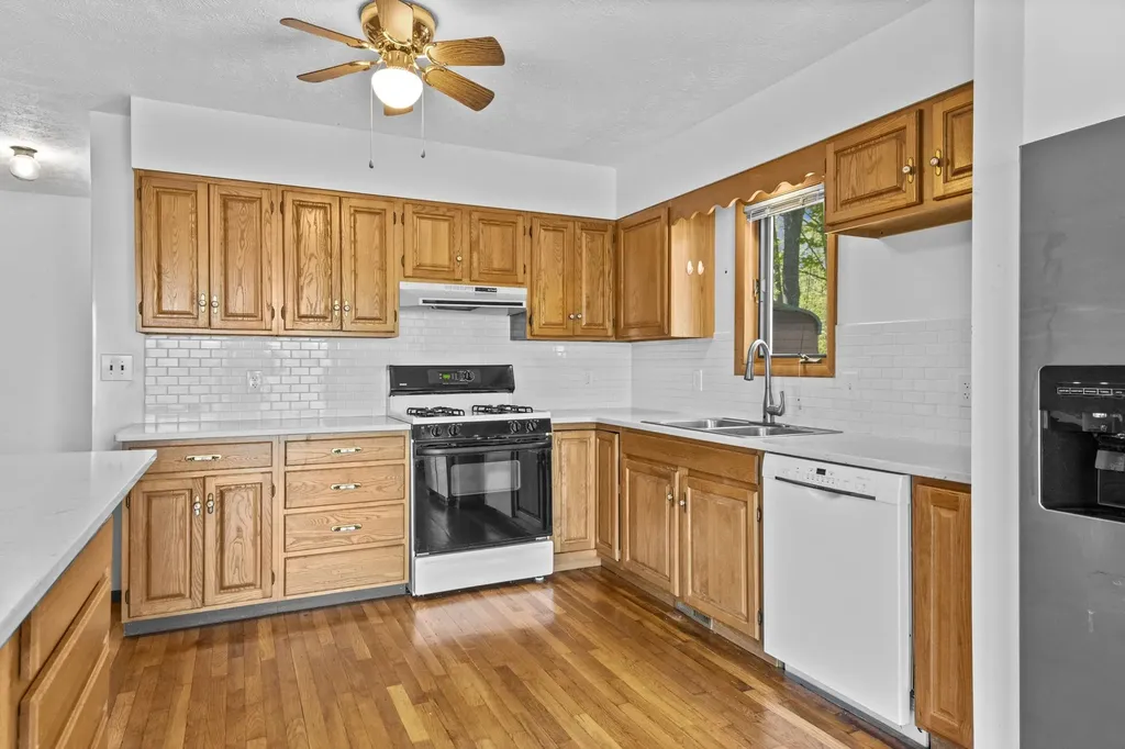 6826 Little Twin Lake Road NE Coldsprings Township MI 49659