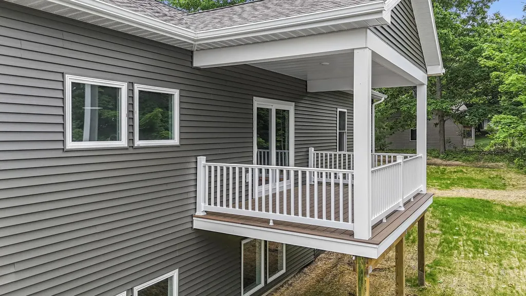 1376 Nightingale Lane Paradise Township MI 49649