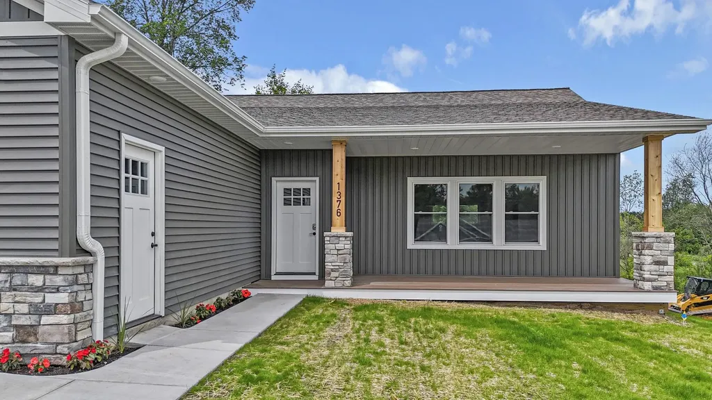 1376 Nightingale Lane Paradise Township MI 49649
