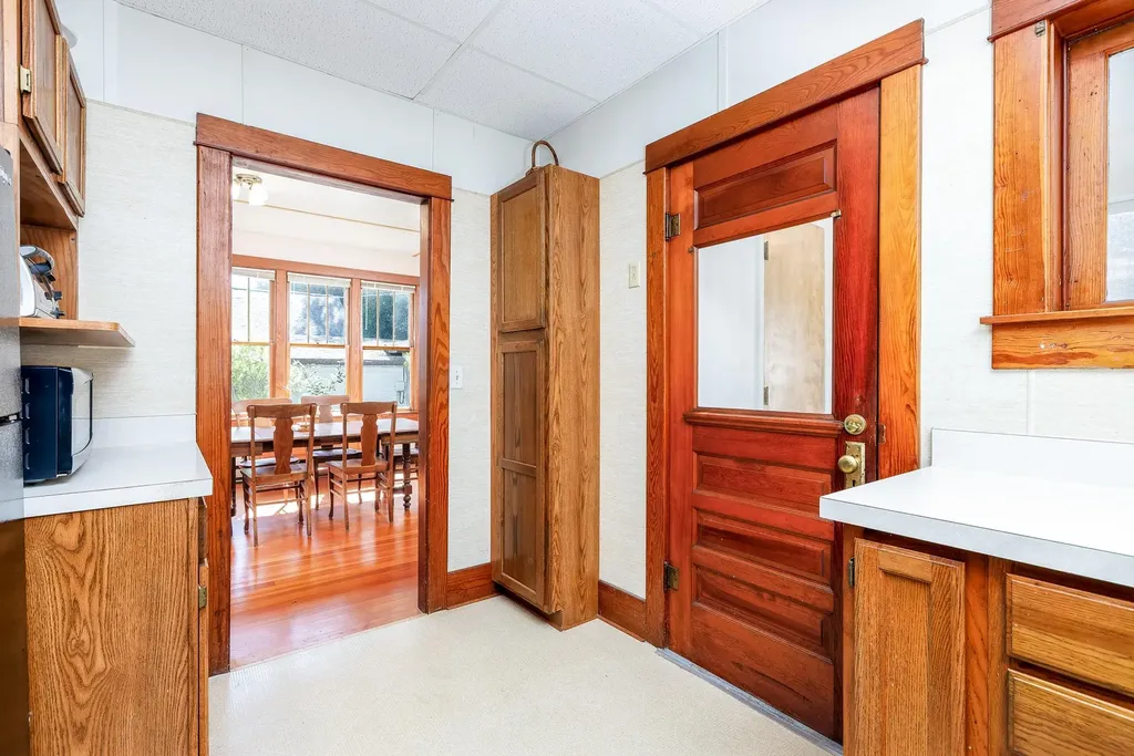 1515 South Shore East Crystal Lake Township MI 49635