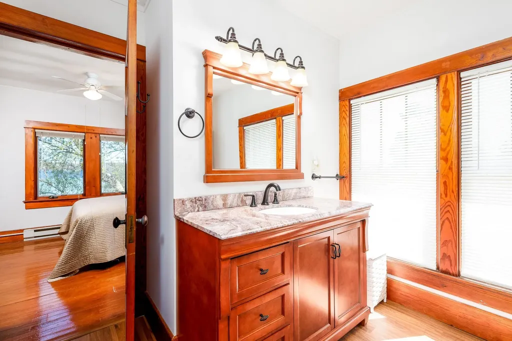1515 South Shore East Crystal Lake Township MI 49635
