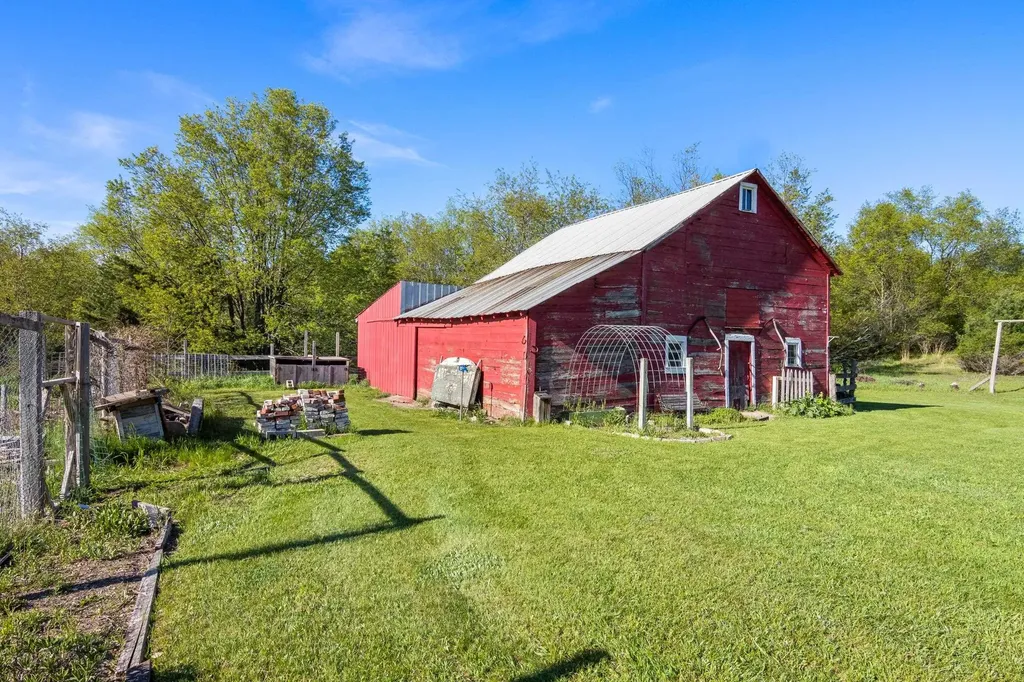 2389 Paul Rose Road Gilmore Township MI 49635