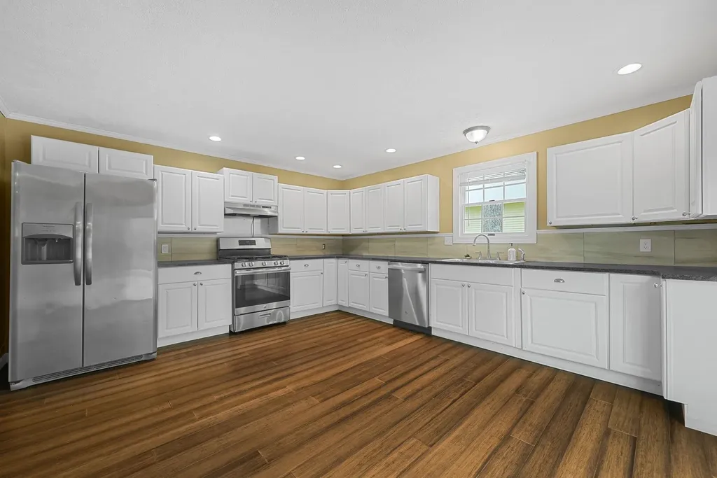 522 Cromwell Drive Traverse City City MI 49686