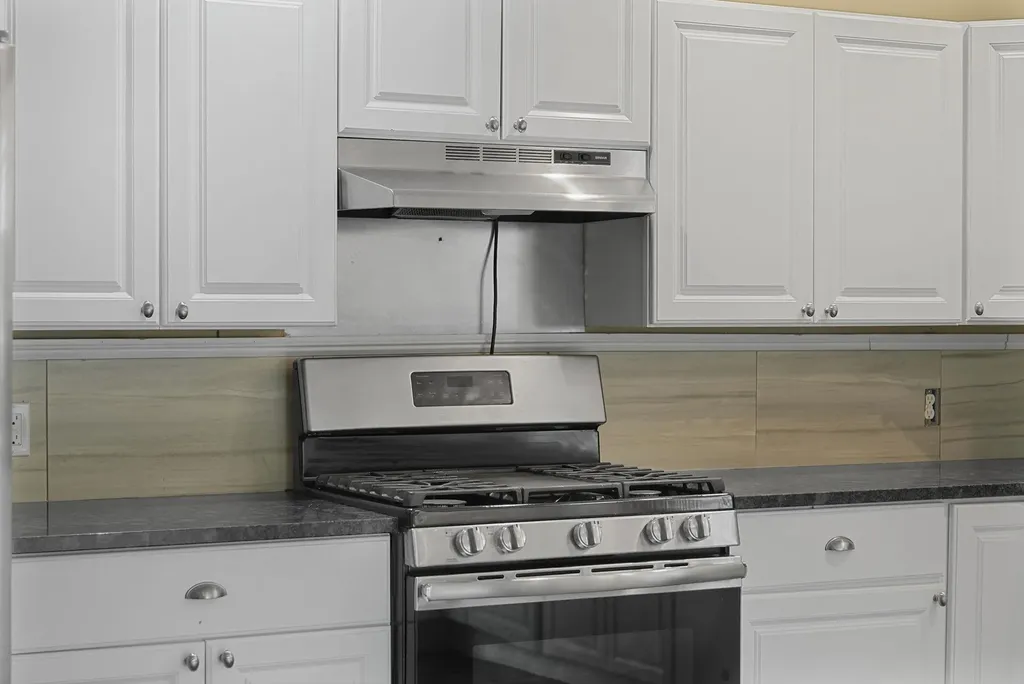 522 Cromwell Drive Traverse City City MI 49686