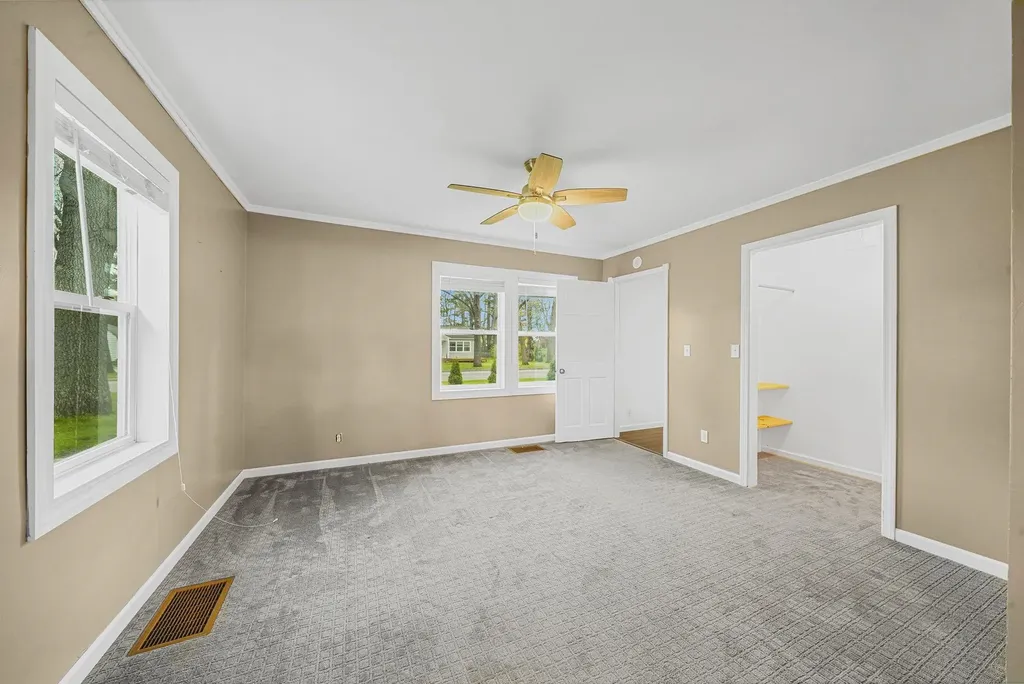 522 Cromwell Drive Traverse City City MI 49686