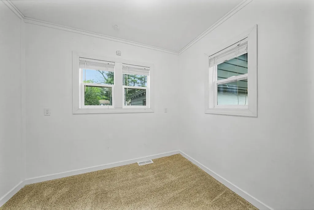 522 Cromwell Drive Traverse City City MI 49686