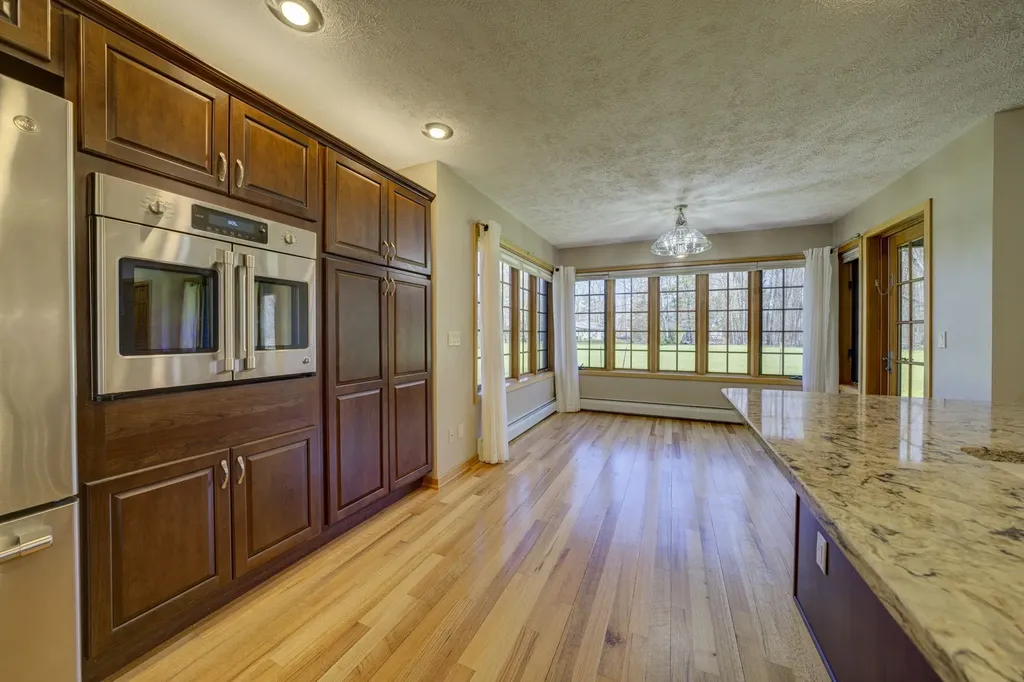 12535 Bluff Road Peninsula Township MI 49686