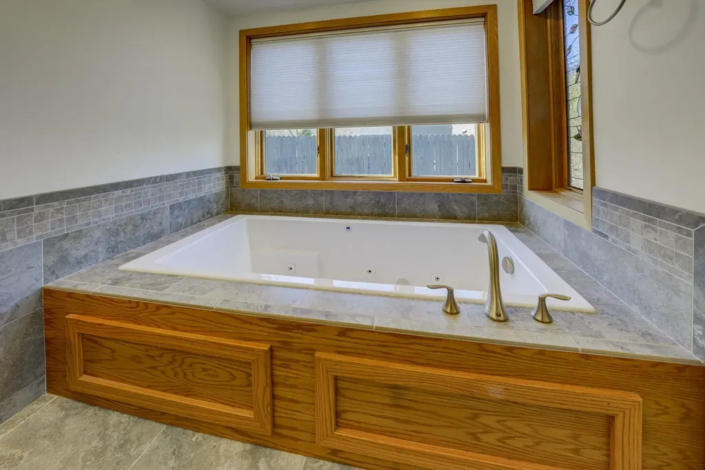 12535 Bluff Road Peninsula Township MI 49686