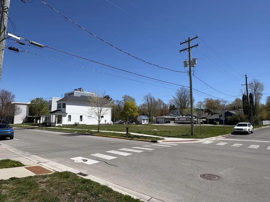 537 Randolph Street Traverse City City MI 49684