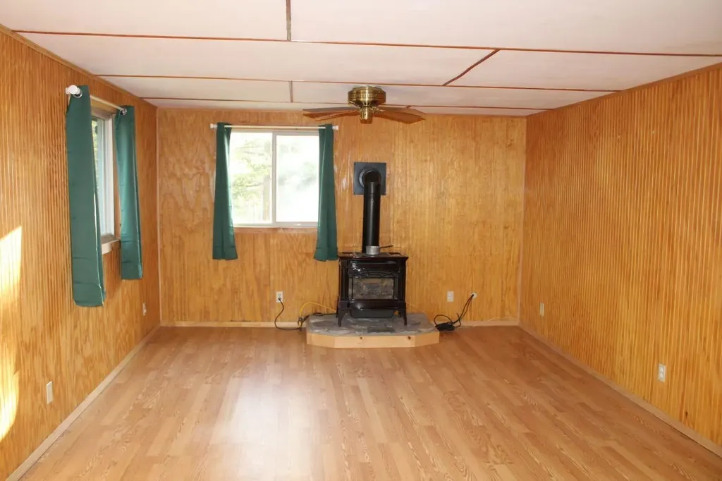 7939 NE Beechnut Street Coldsprings Township MI 49646