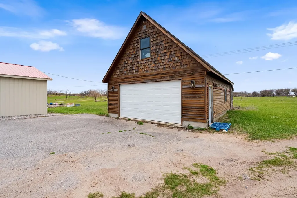 11751 Center Road Peninsula Township MI 49686
