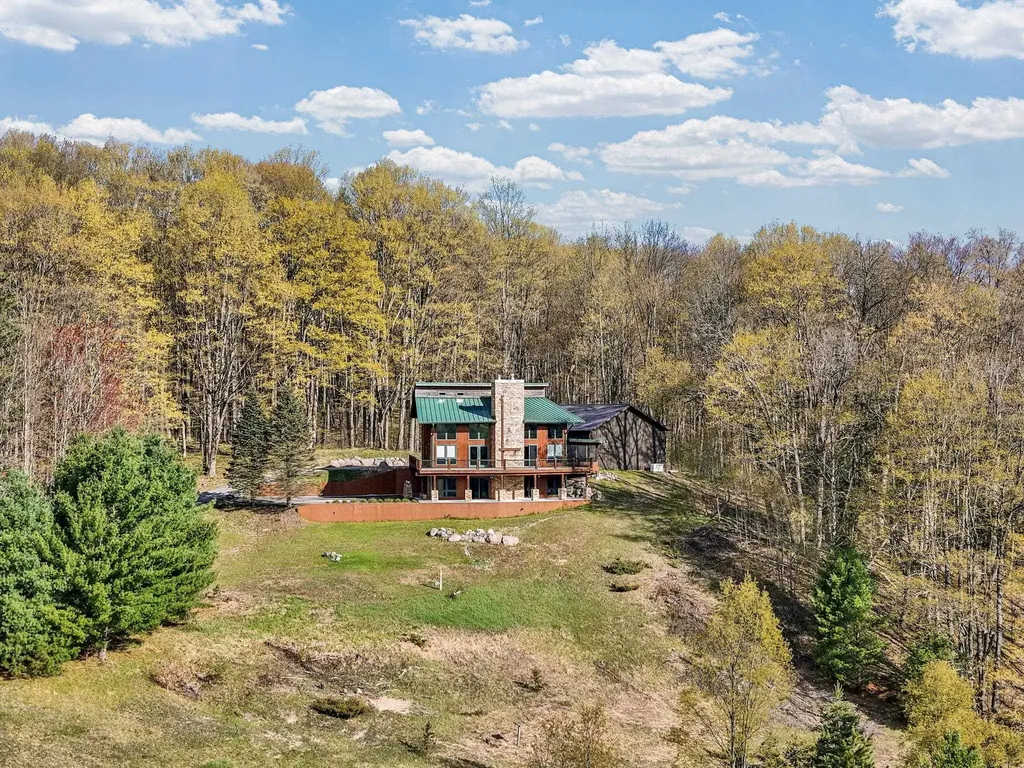 8356 W 38 Road Slagle Township MI 49601