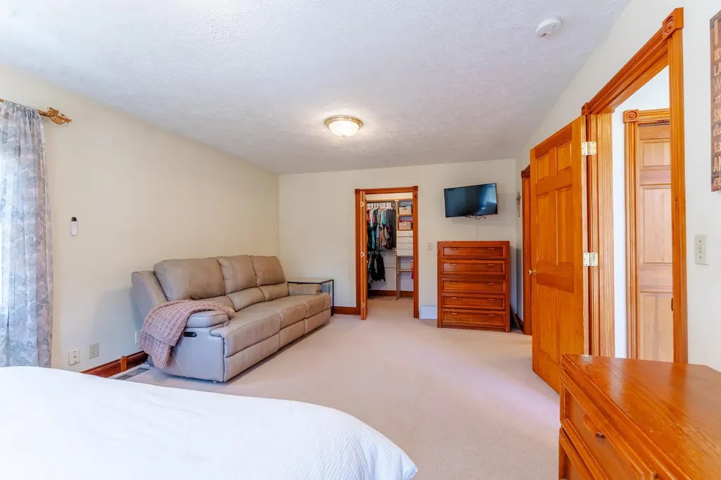 125 Dubonnet Trail Green Lake Township MI 49643