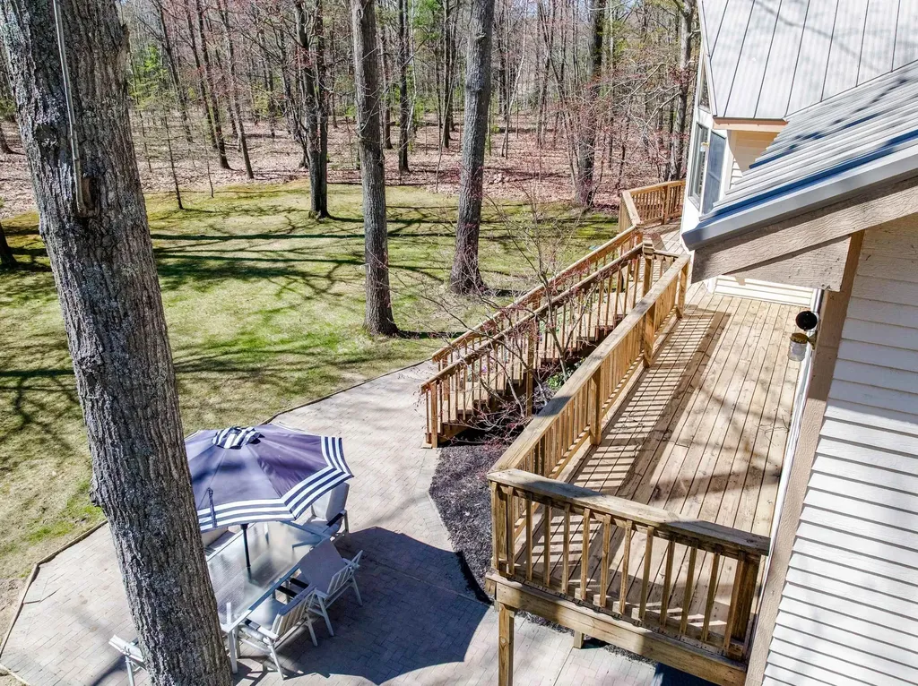 125 Dubonnet Trail Green Lake Township MI 49643
