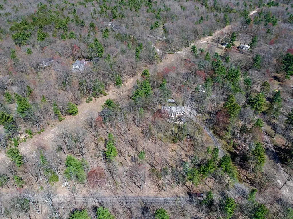 125 Dubonnet Trail Green Lake Township MI 49643