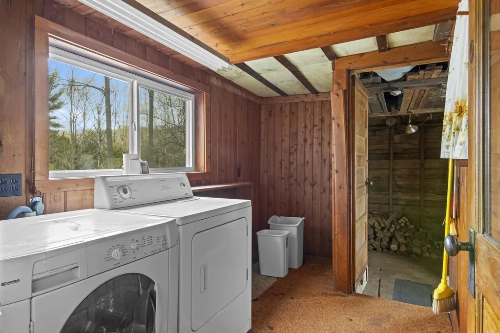 5322 Rushton Road Central Lake Township MI 49622
