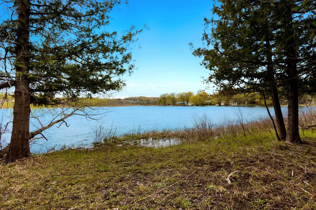 5322 Rushton Road Central Lake Township MI 49622