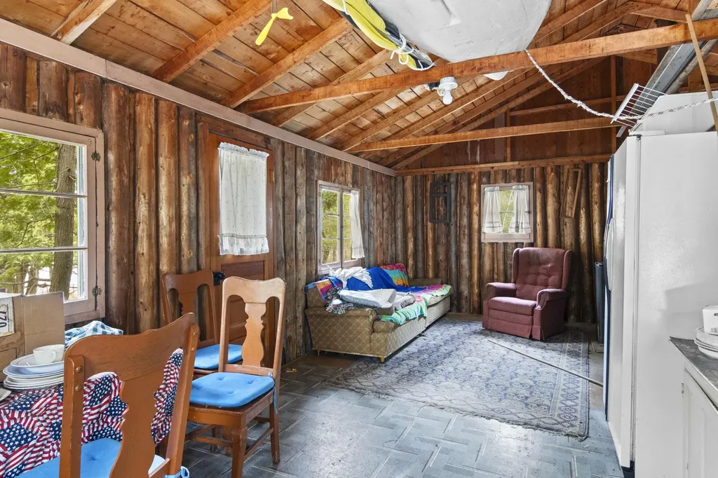 5322 Rushton Road Central Lake Township MI 49622