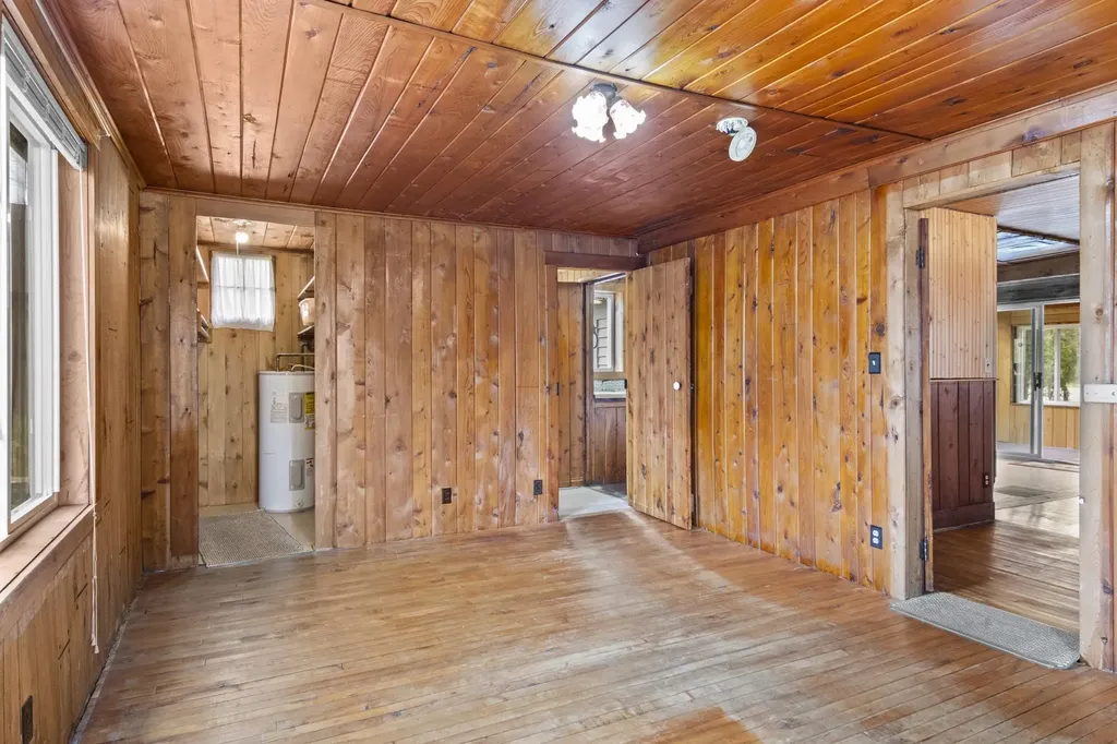 5322 Rushton Road Central Lake Township MI 49622