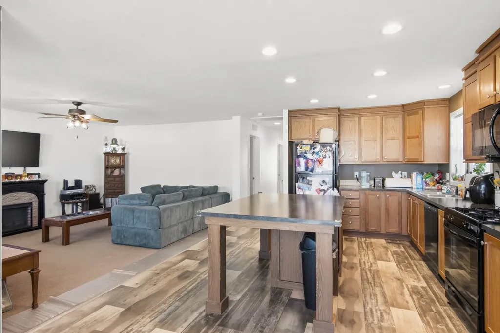 2111 Summerfield Lane Garfield Charter Township MI 49686