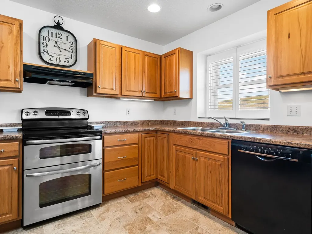 7031 Applewood Drive Charlevoix Township MI 49720
