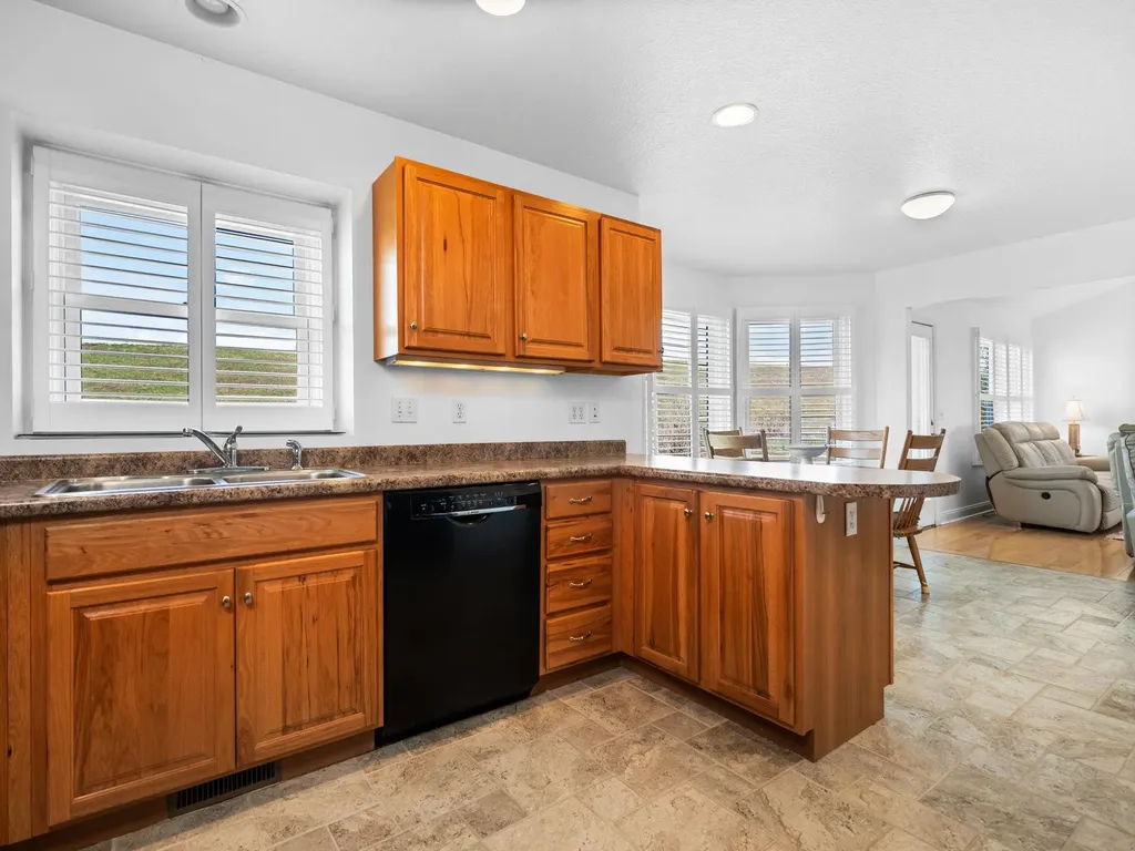 7031 Applewood Drive Charlevoix Township MI 49720
