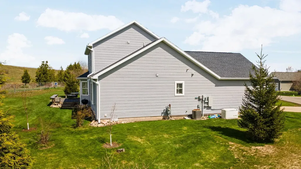 7031 Applewood Drive Charlevoix Township MI 49720