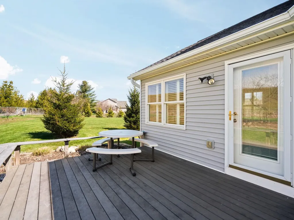 7031 Applewood Drive Charlevoix Township MI 49720