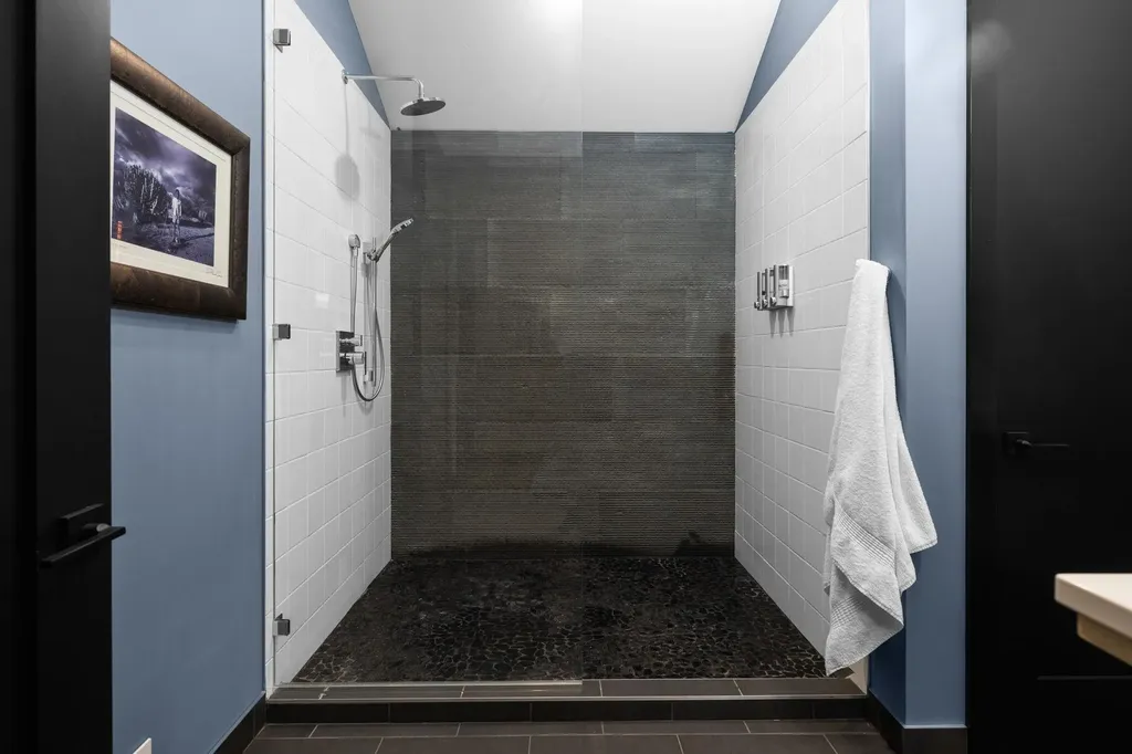 9371 N Onominese Trail Leelanau Township MI 49670