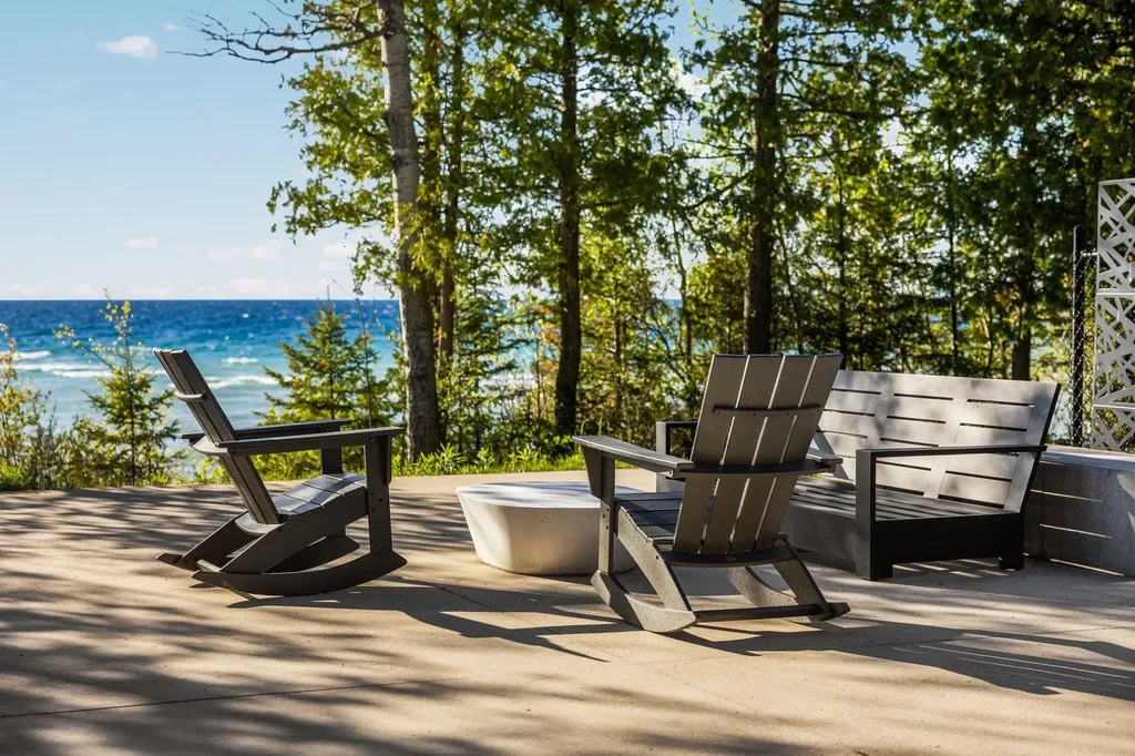 9371 N Onominese Trail Leelanau Township MI 49670
