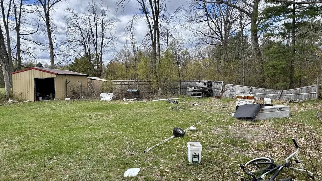 1496 17 Mile Road Middle Branch Township MI 49665