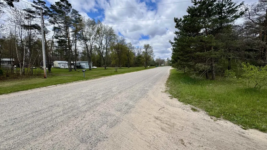 1496 17 Mile Road Middle Branch Township MI 49665