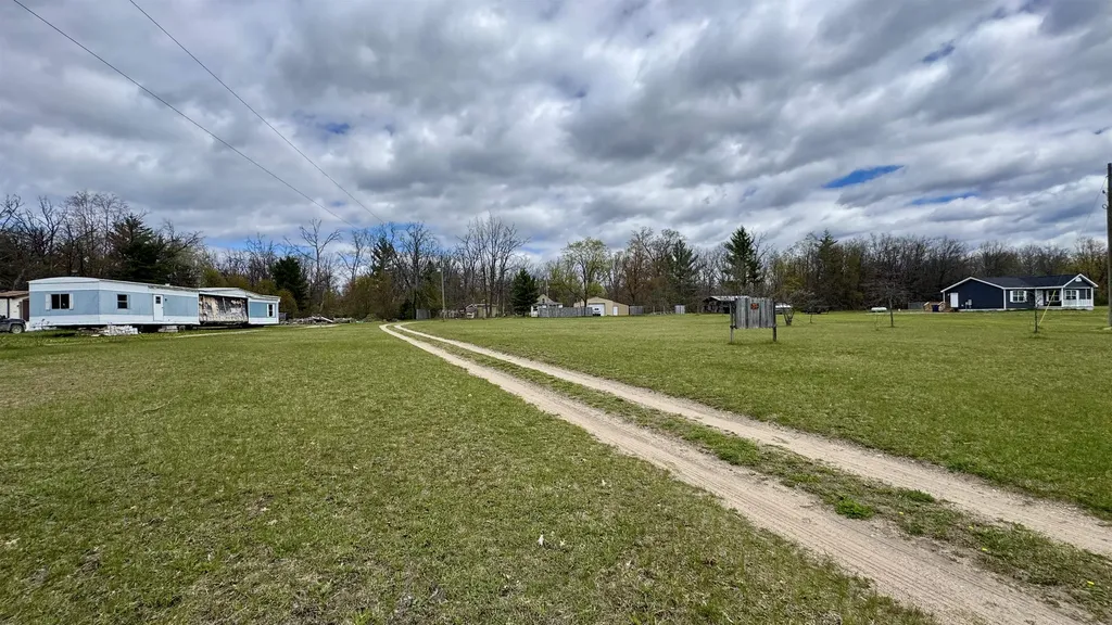 1496 17 Mile Road Middle Branch Township MI 49665