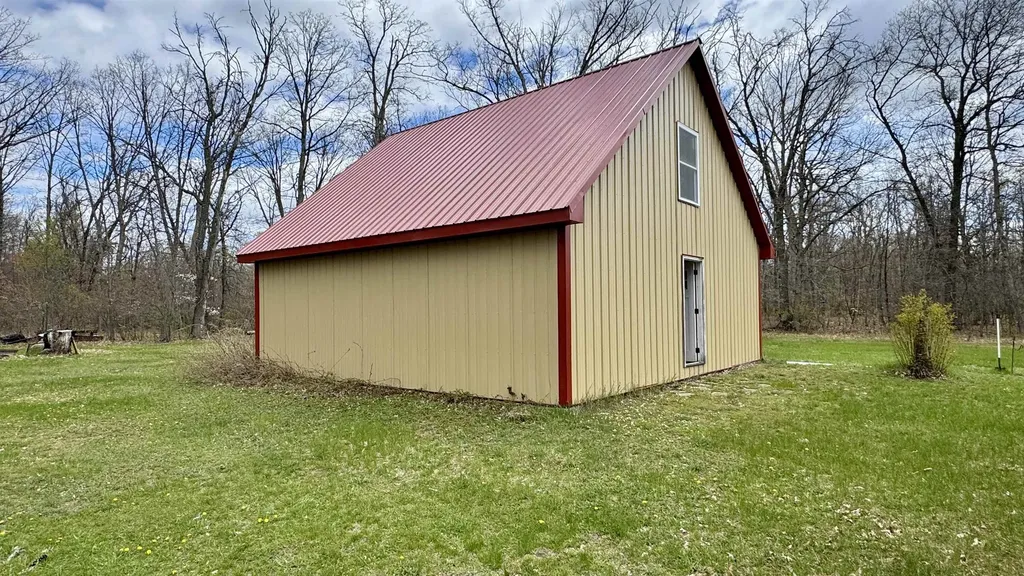 1496 17 Mile Road Middle Branch Township MI 49665