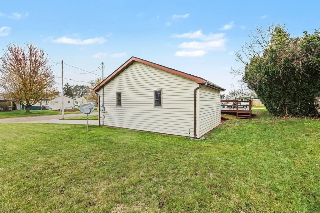 1401 Cummer Street Cadillac City MI 49601