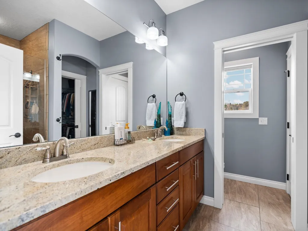 3833 Smokey Cove Drive Peninsula Township MI 49686