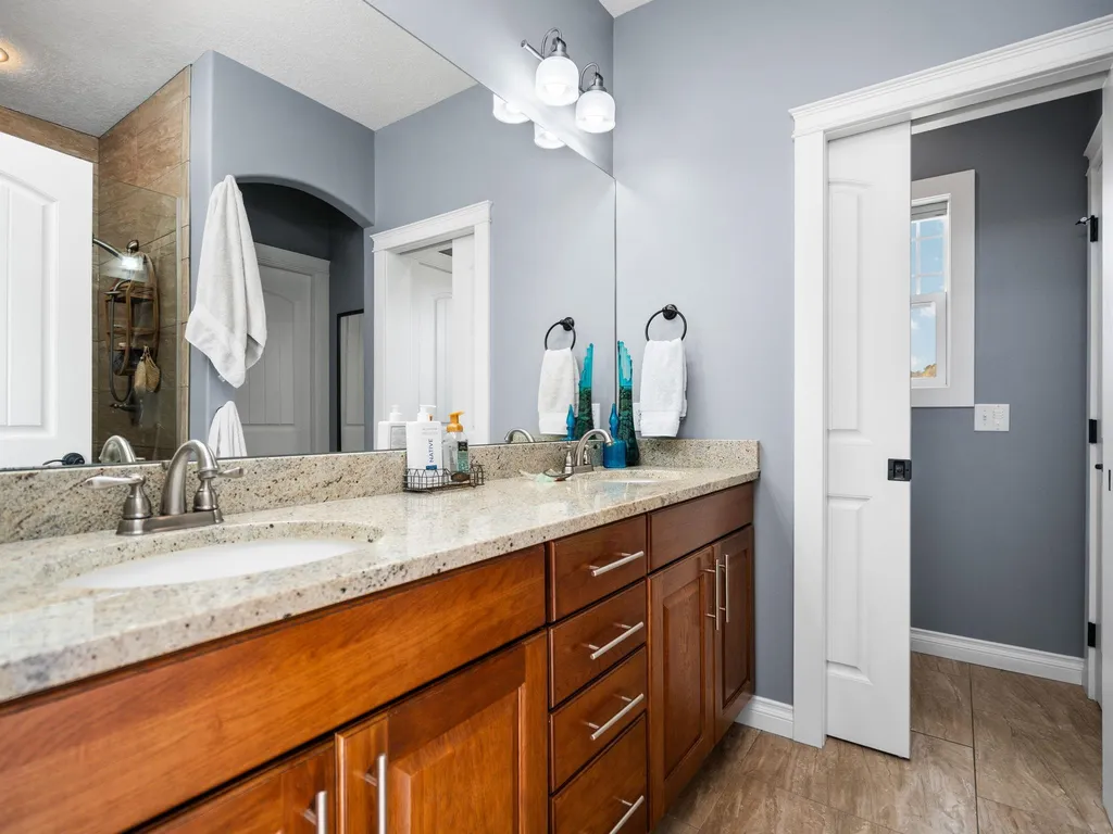 3833 Smokey Cove Drive Peninsula Township MI 49686
