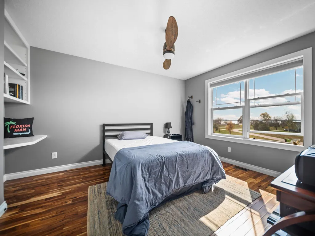 3833 Smokey Cove Drive Peninsula Township MI 49686