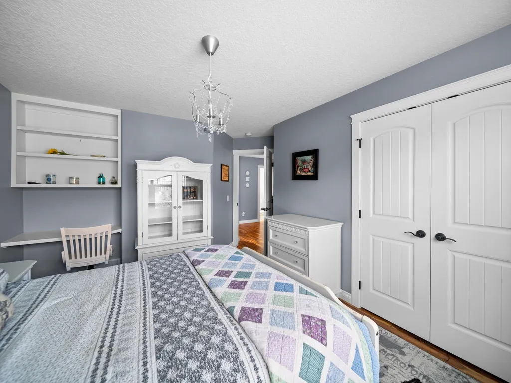 3833 Smokey Cove Drive Peninsula Township MI 49686