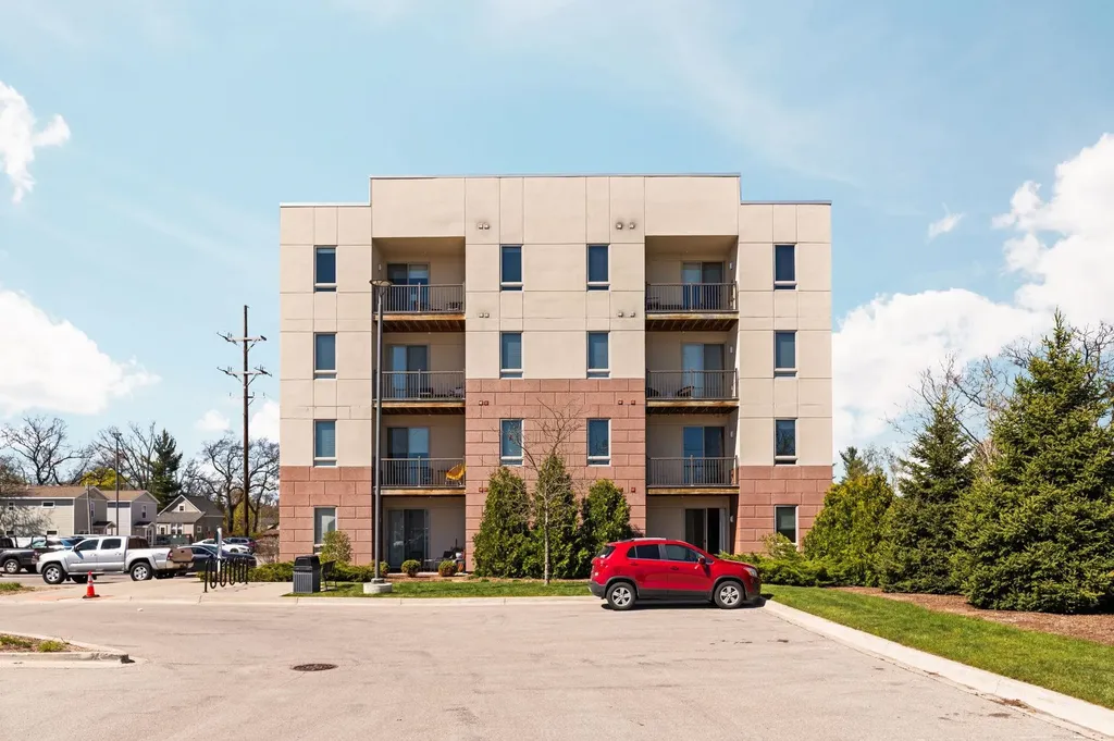 630-306 S Garfield Avenue Traverse City City MI 49686