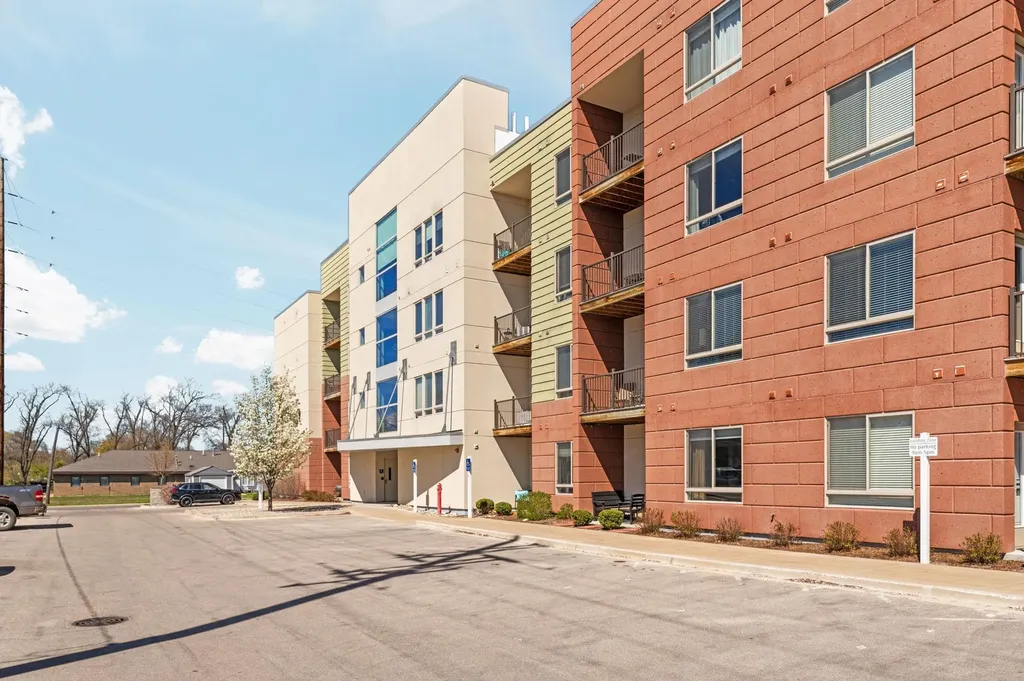 630-306 S Garfield Avenue Traverse City City MI 49686