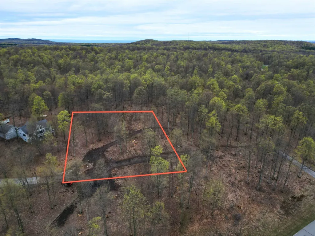 0015 S Mistys Trail Empire Township MI 49630