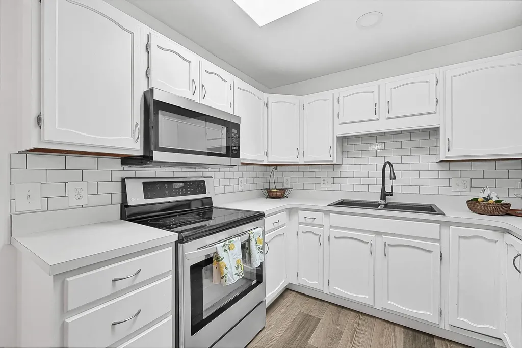2130 E Hammond Place Garfield Charter Township MI 49686