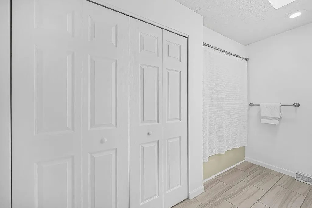 2130 E Hammond Place Garfield Charter Township MI 49686