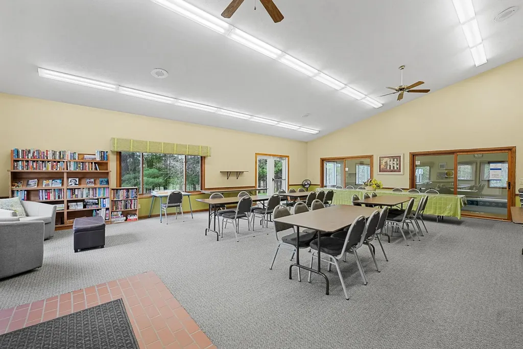 2130 E Hammond Place Garfield Charter Township MI 49686