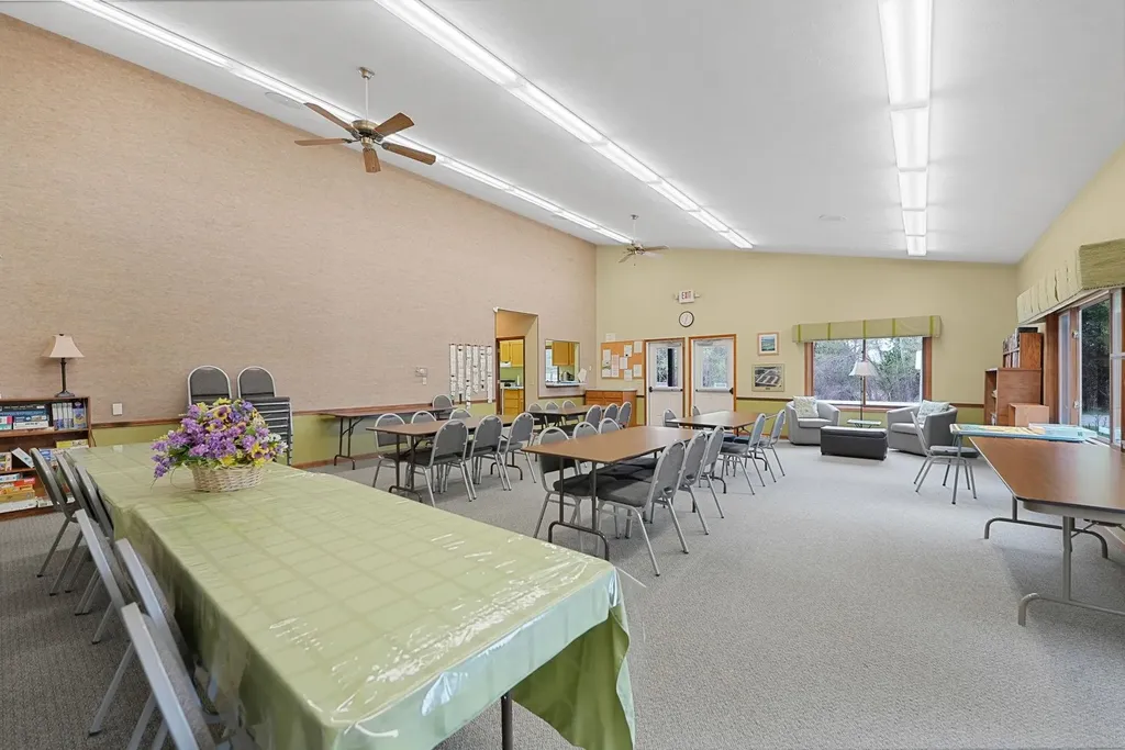 2130 E Hammond Place Garfield Charter Township MI 49686